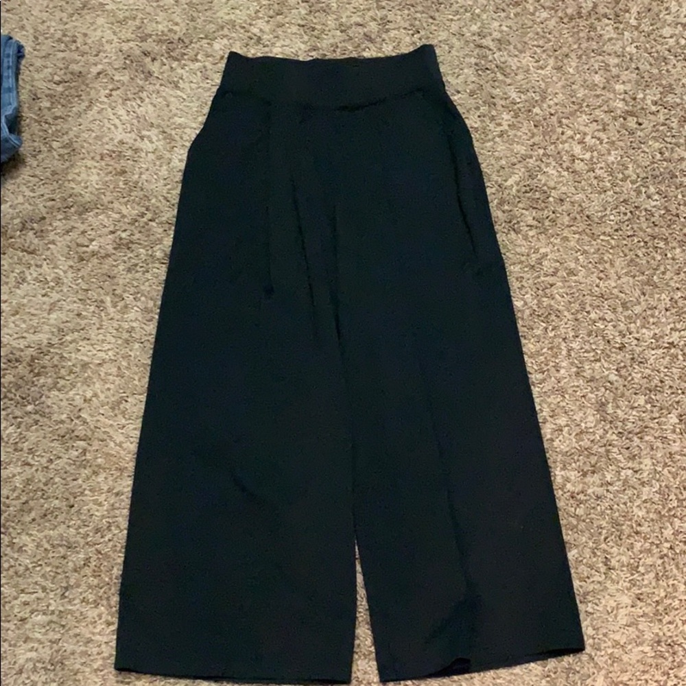 Lululemon pants
